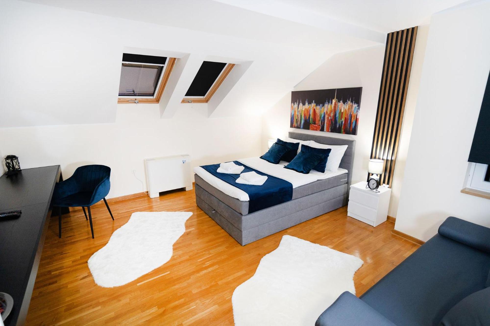 Mini Hotel Riverlux Apartments 바치카 팔란카 외부 사진