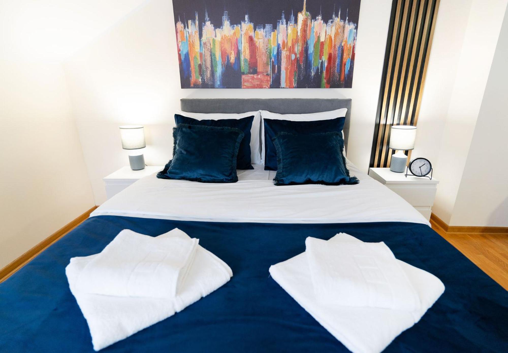 Mini Hotel Riverlux Apartments 바치카 팔란카 외부 사진